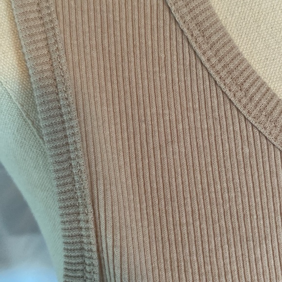 Barbie Hair styles Tank Top. 6 Barbies with different skin tones and hair styles - Picture 3 of 4